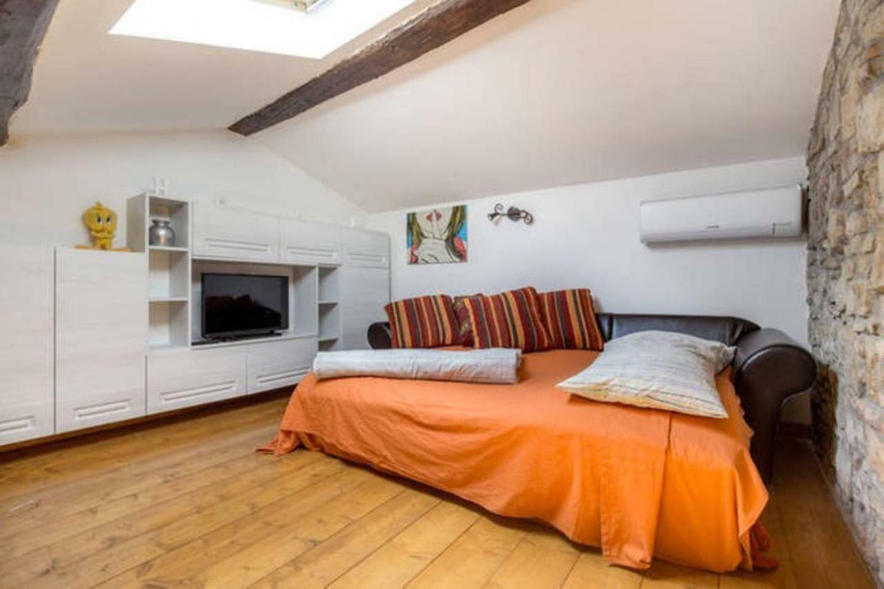 Lorenzo Magnifico Typical Heart Of Apartment Florence