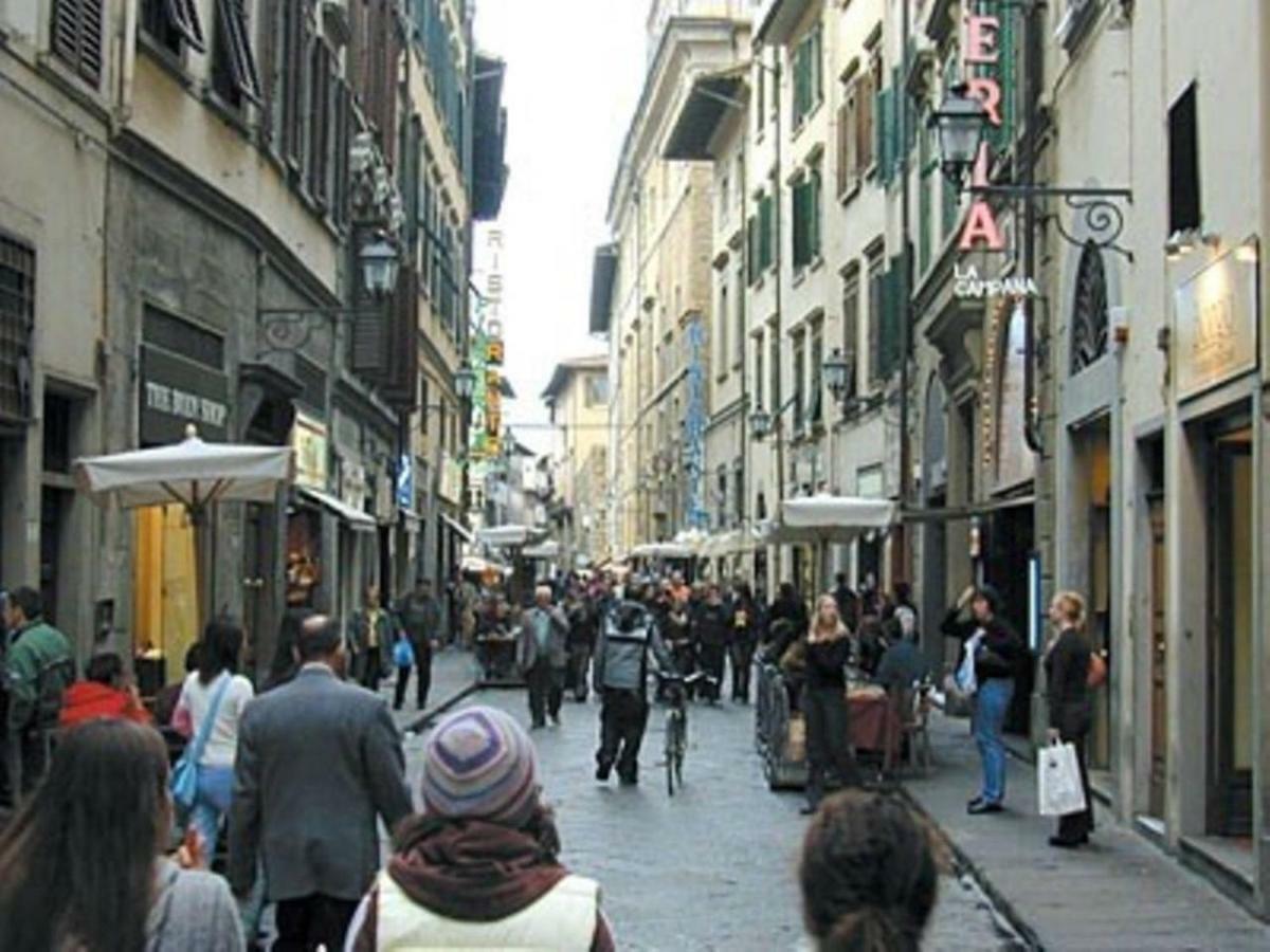 Lorenzo Magnifico Typical Heart Of Apartment Florence